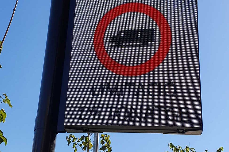 policía local Cornellà