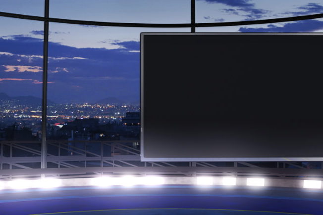 Un monitor en el que se muestra información corporativa de calidad con una gran resolución de pantalla